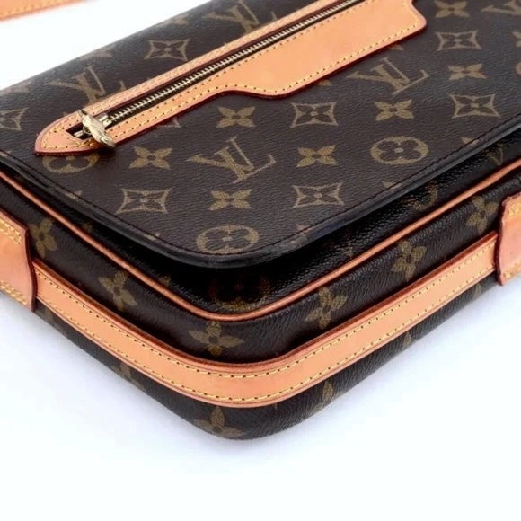 Louis Vuitton Saint Germain GM (28) Vintage Crossbody - Picture 6 of 13